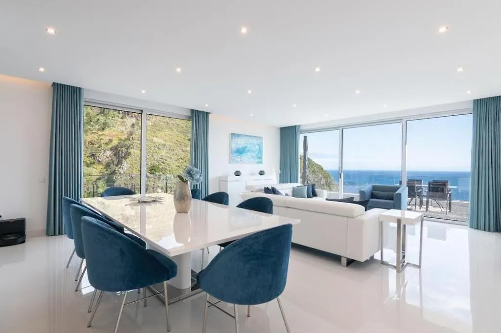 Villa Althea By Ymr Calheta
