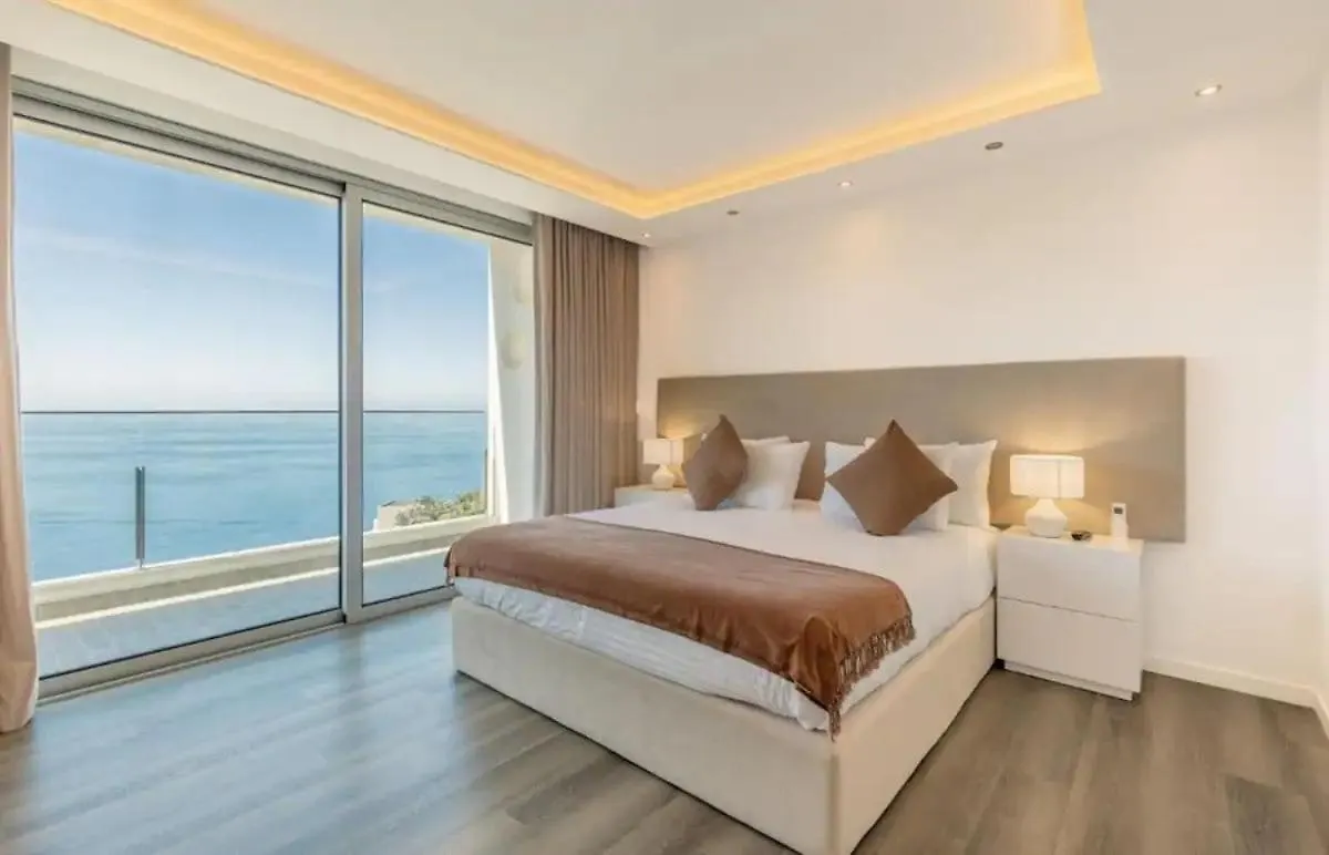 Villa Althea By Ymr Calheta  0*, Calheta (Madeira) Portugal