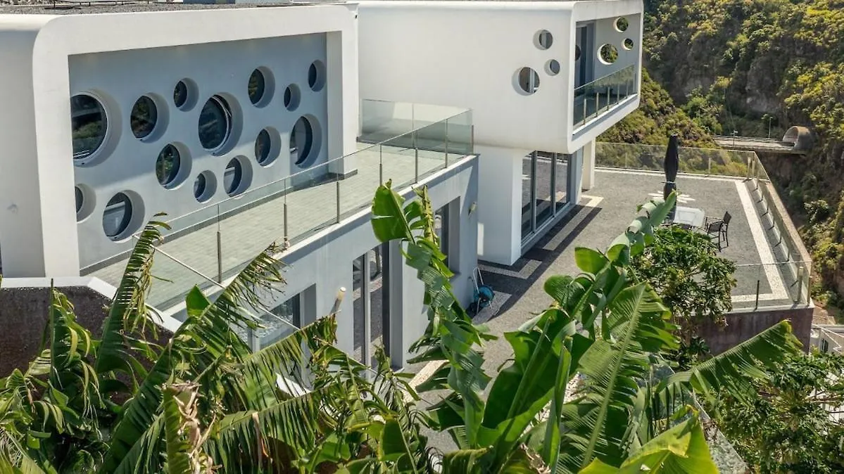 Villa Althea By Ymr Calheta