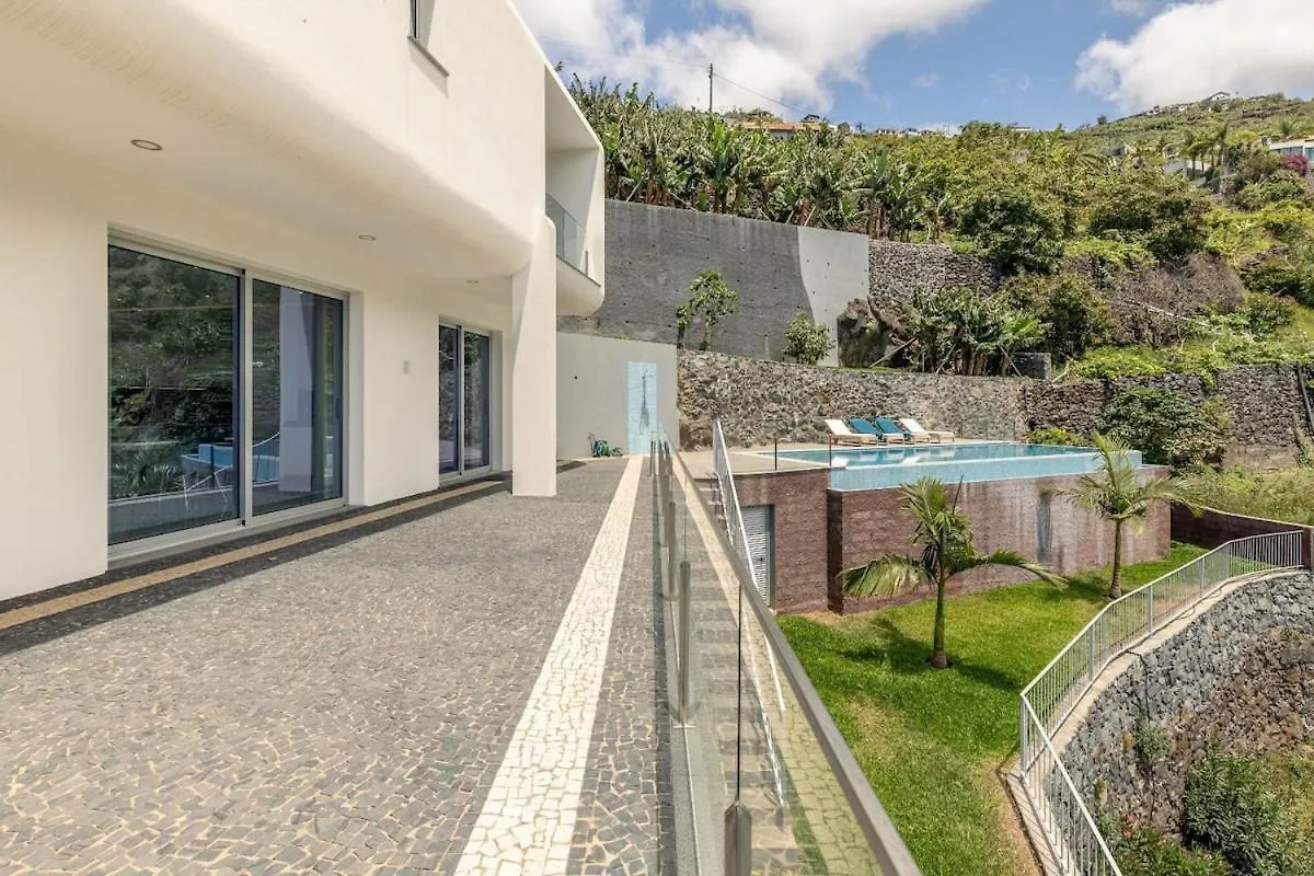 Villa Althea By Ymr Calheta  Calheta (Madeira)