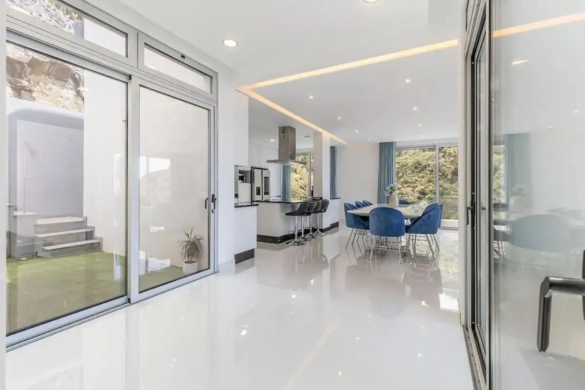 Villa Althea By Ymr Calheta